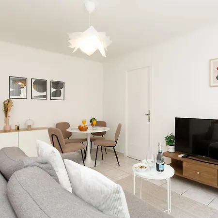 Le Vallauris Yourhosthelper Apartment